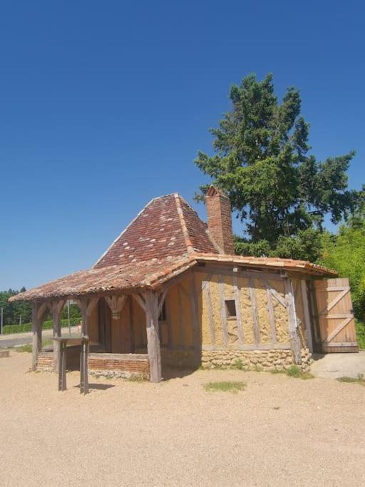 Ferienwohnung The Walnut Tree. Saint-Aulaye-Puymangou Exterior foto